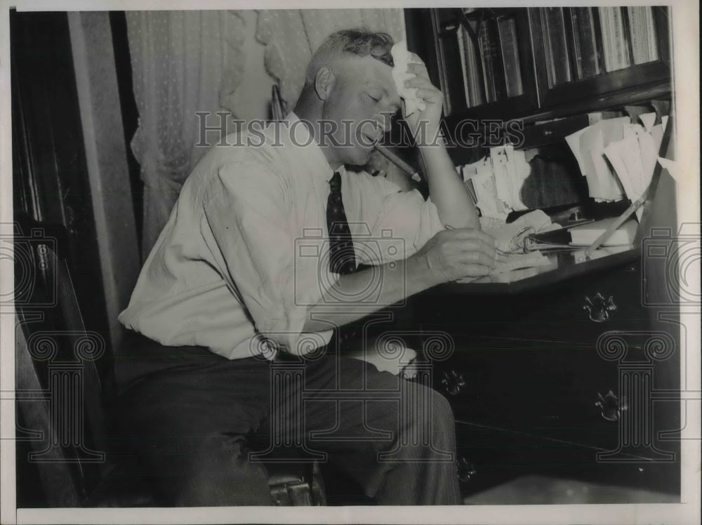 1936 William J. Clark, a New York Central Railroad foreman in - Historic Images