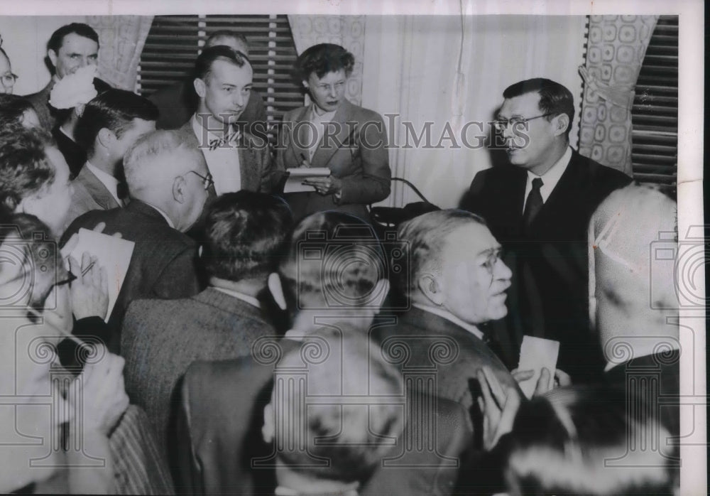 1953 Press Photo Eisenhower Press Secretary James Hagarty-Historic Images