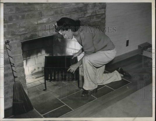1943 Coal Burning Fireplace Conversion Technology - Historic Images