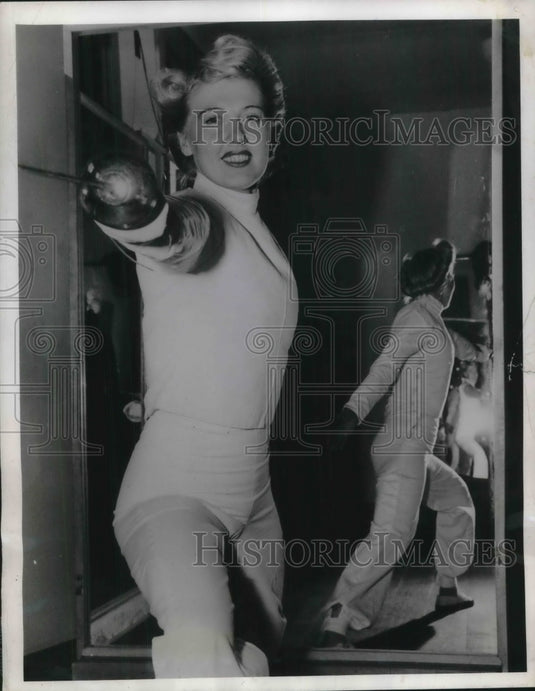 1944 LaVerne June Monk, USNR Nurse Corps Teaches Fencing-Historic Images