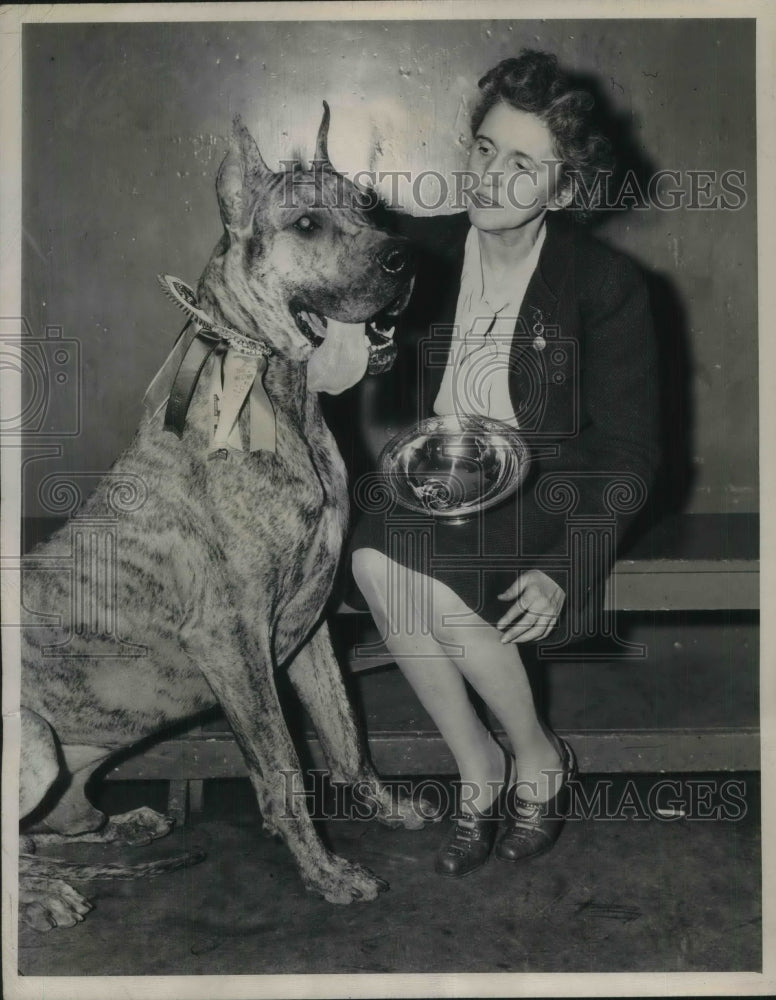 1946 Great Dane Westminster Kennel Club Doris Gaertner-Historic Images