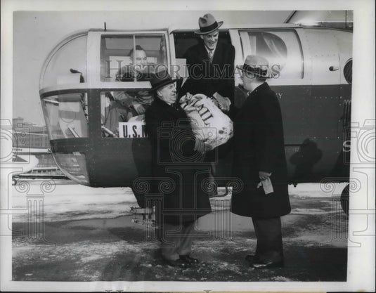 1947 Press Photo NYC, Postmaster Al Goldman, Mayor Wm O'Dwyer, G Sullivan-Historic Images