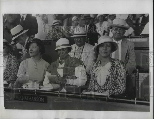 1933 Grangers, Burkans, & Butterfields Enjoy Horse Racing - Historic Images