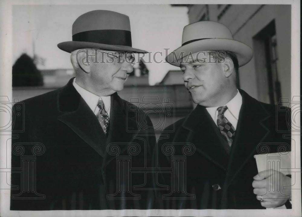 1938 Carl Gray, VP of Union Pacific Railroad, &amp; George Harrison - Historic Images