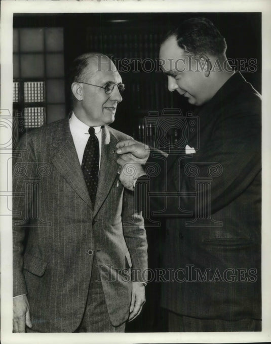 1940 Charles Kettering Vice President of General Motors & Max Schach - Historic Images