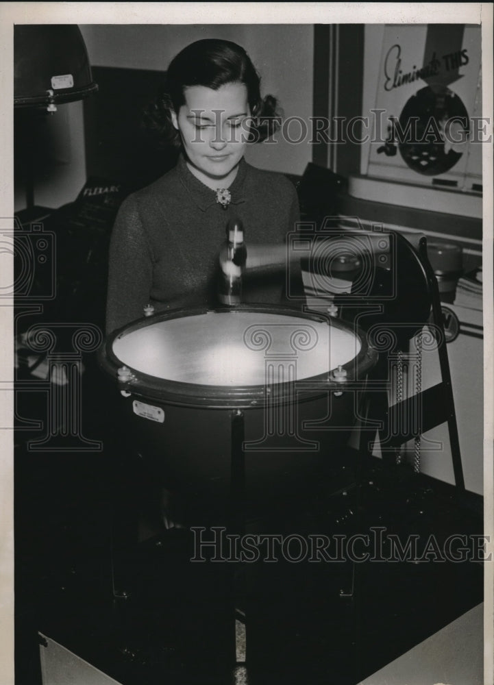 1937 Miss Ruth Hoffman at Engineers convention in Chicago Ill-Historic Images