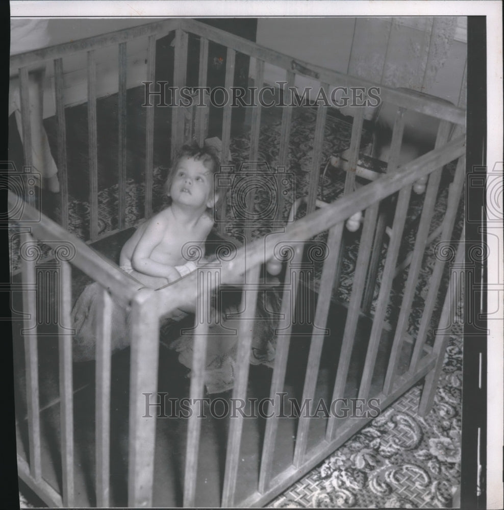 1961 Press Photo Cinncinati, Ohio Child in care of Mrs F Ware was neglected-Historic Images