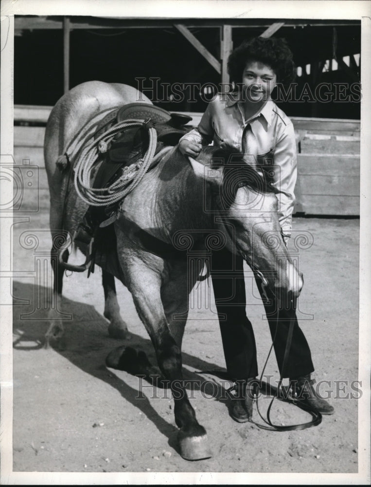 1945 Sally Decker Trains Horses At Father&#39;s Riding Academy - Historic Images