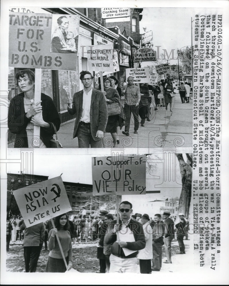 1965 Press Photo Hartford-Storrs Committee Demonstrating War in Viet Nam - Historic Images