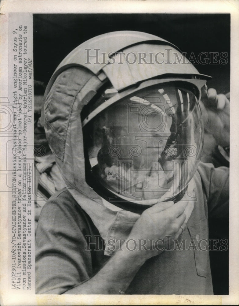 1970 Russian Cosmonaut Flight Engineer on Soyuz 9  lunar helmet-Historic Images
