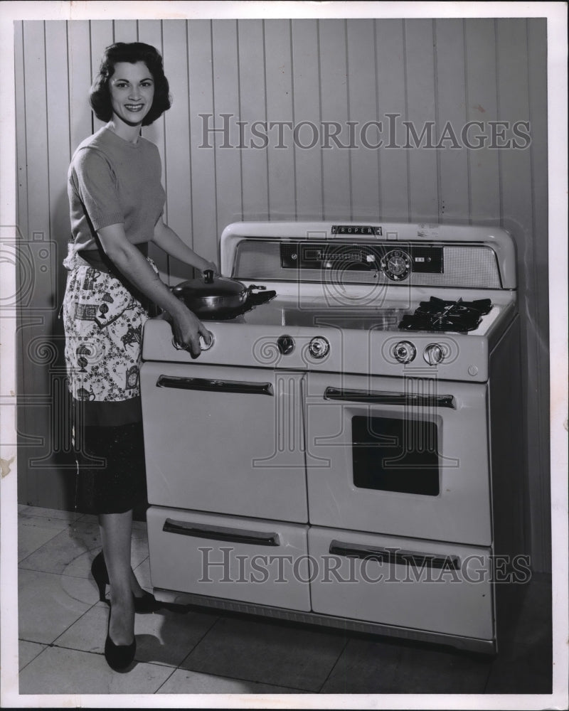 1956 Press Photo Cook, Fair, Rhapsody of Recipes-Historic Images