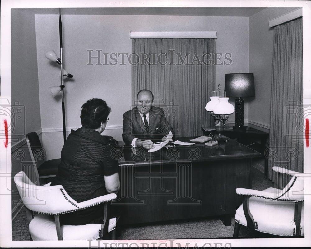 1963 Real Estate Agent Edward Collins Meets With Client - Historic Images
