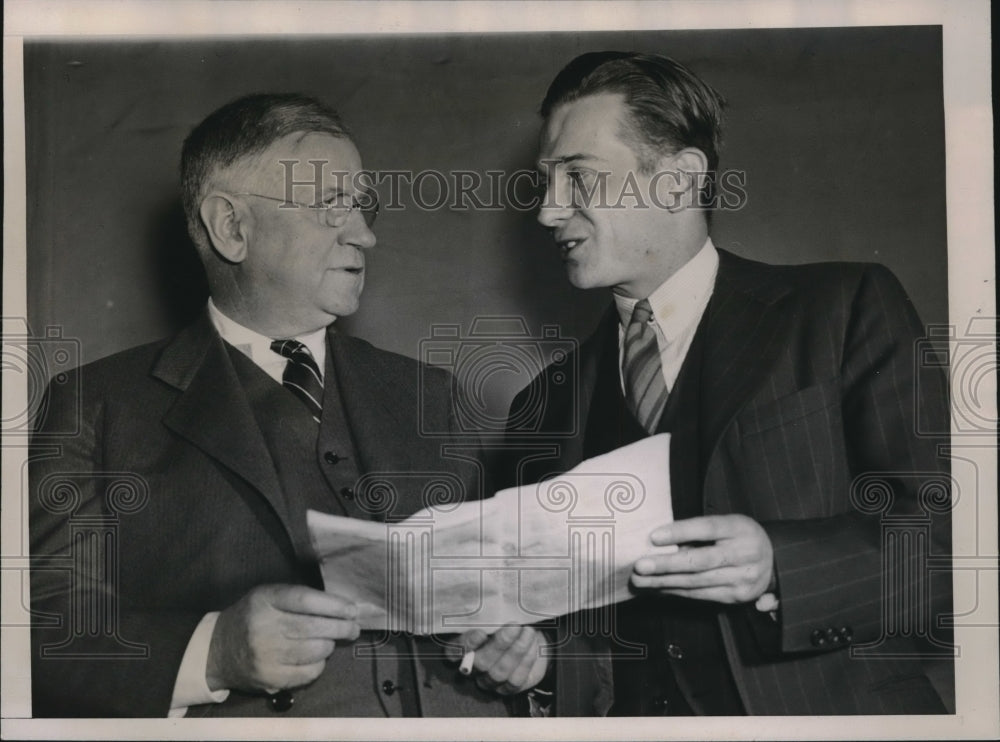 1939 Press Photo Sec of Interior Harold L Ickes Earl De Long-Historic Images