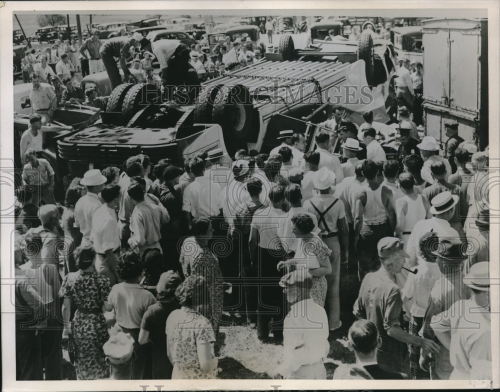 1937 Press Photo 5 die 24Hurt in Bus Auto Crash Goshen Indiana-Historic Images