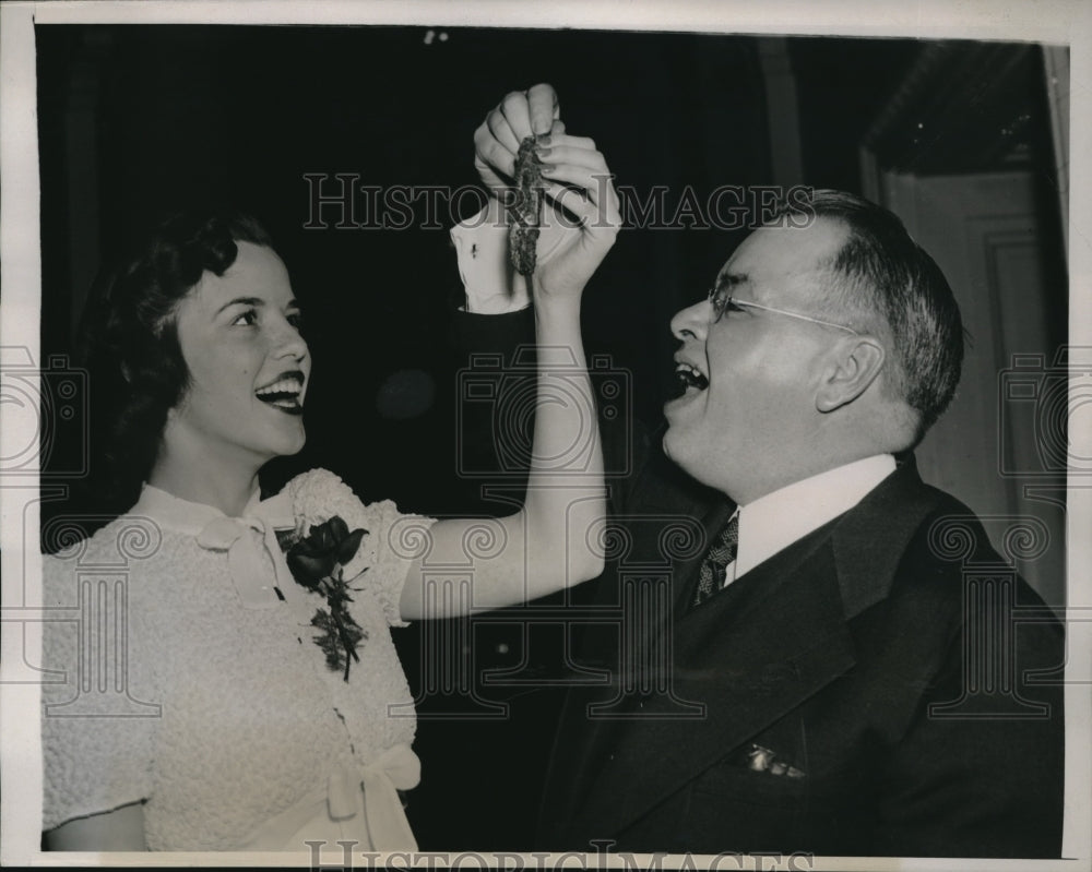 1939 Press Photo Wash. D.C.  Rep.Jesse Wolcott &amp; Barbara Banks - Historic Images