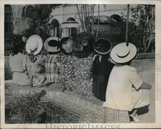 1938 Press Photo Feminine hats at fashion show at Palm Beach, Fla Biltmore - Historic Images