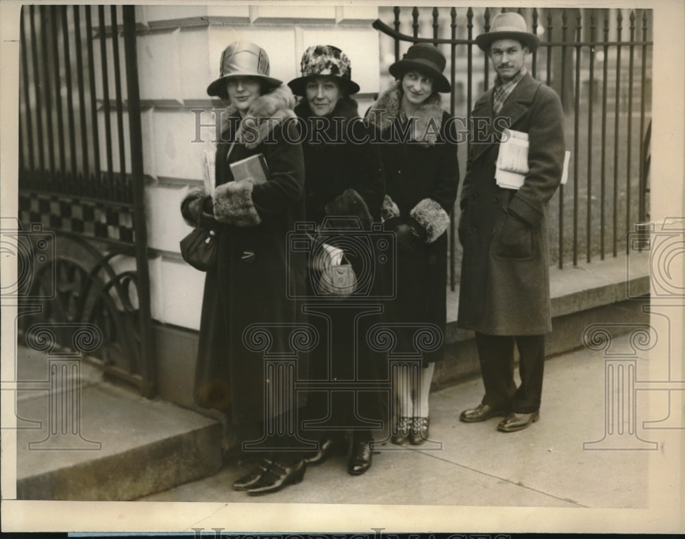 1927 Mrs. A. K. Hannay, Mrs. A. M. Hannay, Troy Butler, Hazel Jones - Historic Images