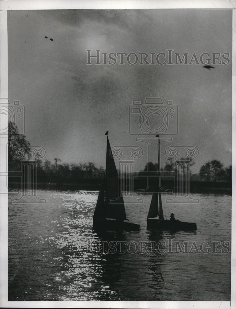 1933 Press Photo Thames Butney England River - Historic Images