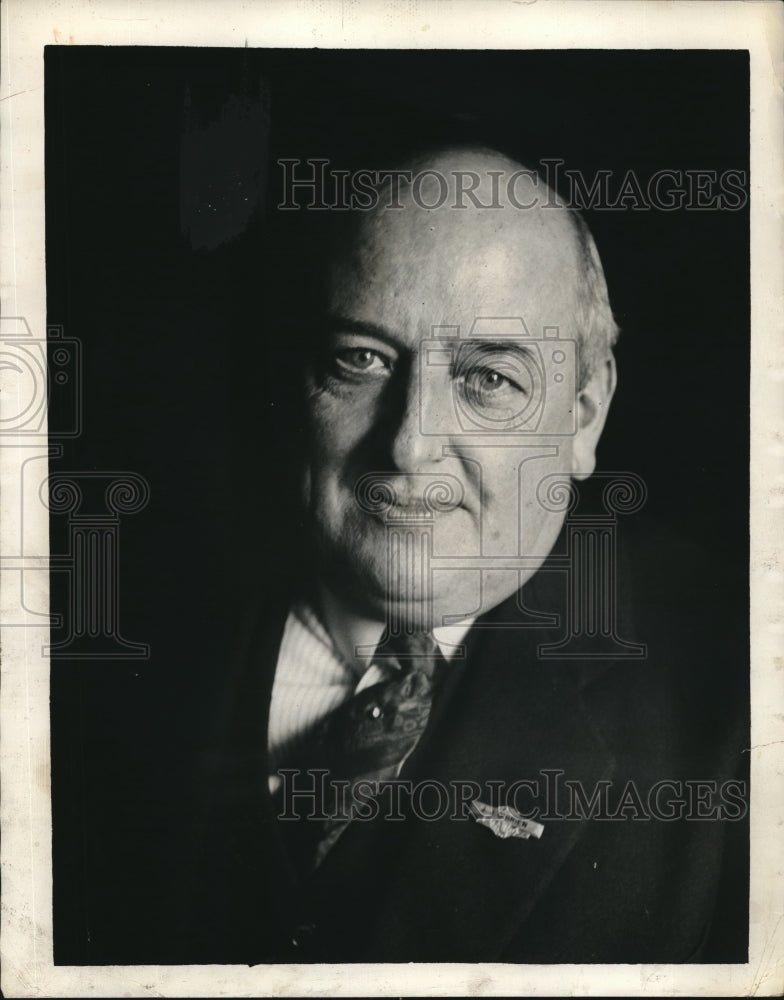 1927 Mr Joe O'Brien, Hale's display manager - Historic Images