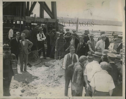1930 Press Photo Scene from Mt Meyer in Detroit before commencing explosion - Historic Images
