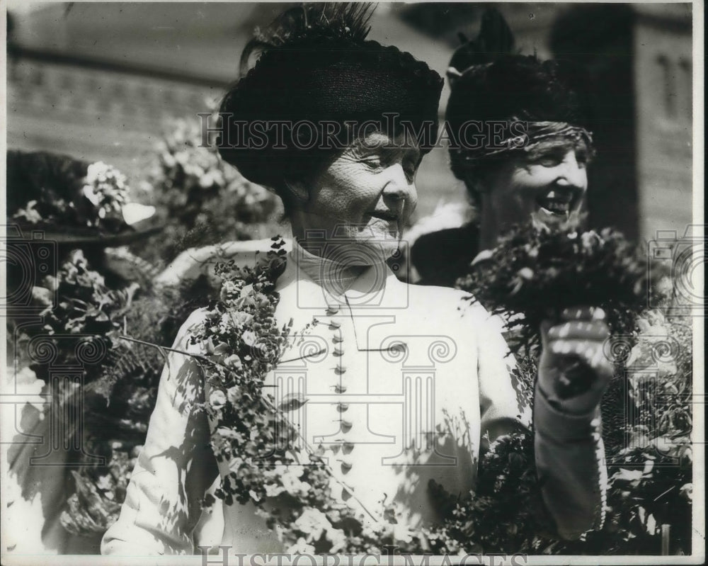 1924 Press Photo Mrs Josiah Evans Cowlee &amp; Mrs Oliver Bryant - neb83633-Historic Images