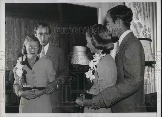 1938 Ann Carroll Meem & Edward McLean Jr announce plan of marriage - Historic Images