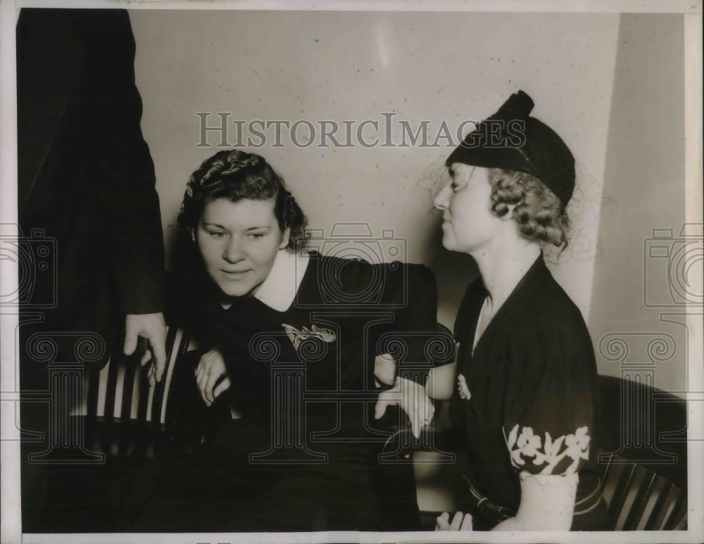 1938 Press Photo O&#39;Connor girl and Mrs. Robert O&#39;Connor - Historic Images