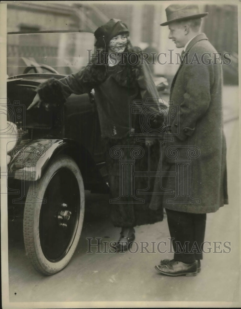 1924 Press Photo Helen Jenkins at NY social function - Historic Images