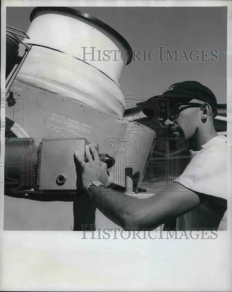 1961 Mammoth camera for Johannesburg, S. Africa - Historic Images