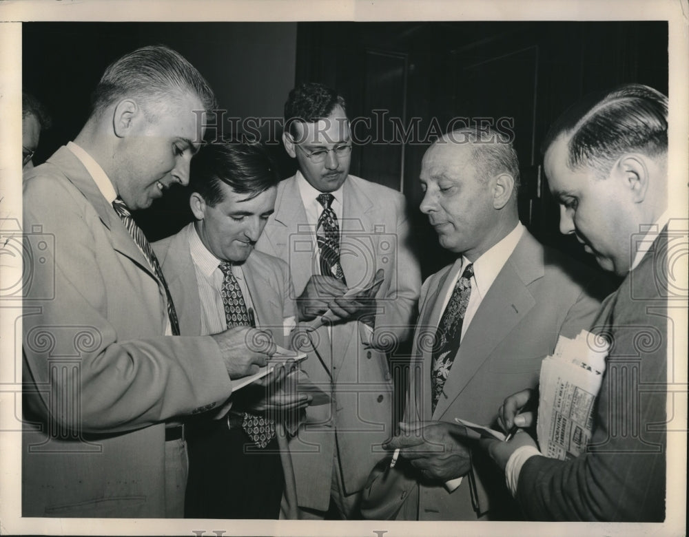 1946 D.C. John Maragon, friend of Pres Truman at Senate Sub Comm. - Historic Images