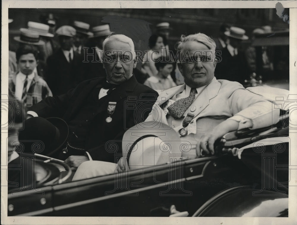 1927 Order of Moose Samuel Cauclain and James J. Davis in Parade - Historic Images