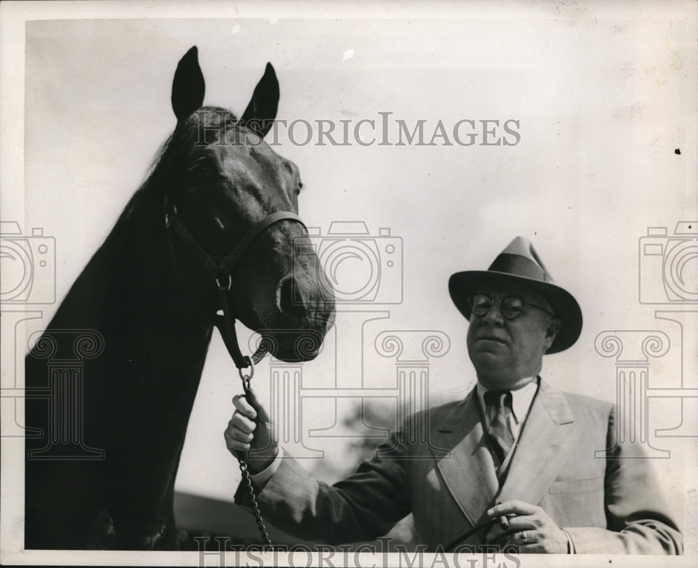 1938 Press Photo J.J. McIntyre &amp; Sir Walter Horse - Historic Images