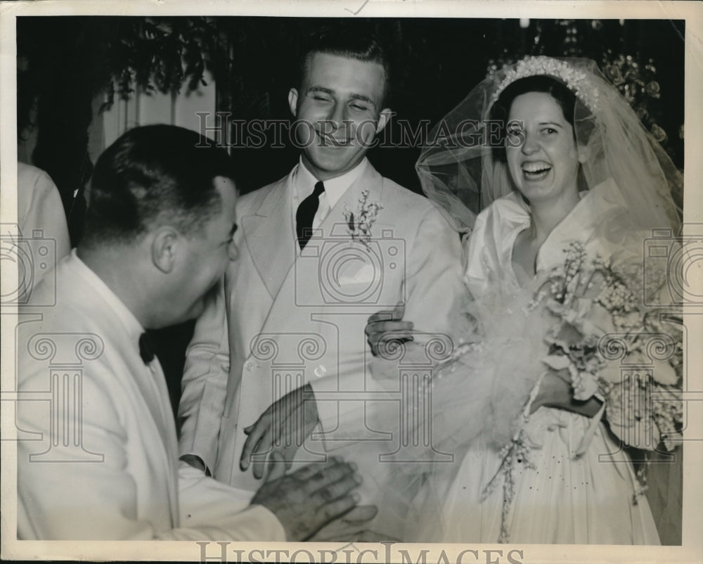 1938 Press Photo Dr. Osmyn W. Failand with his wife Nee Long at their wedding-Historic Images