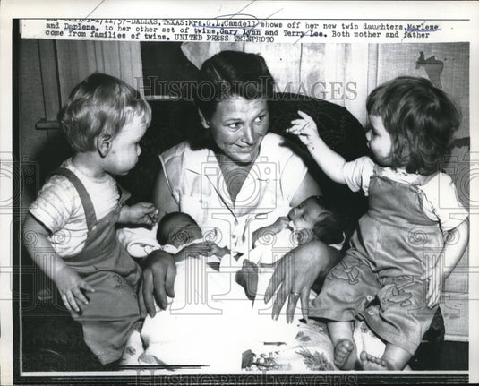1957 Mrs. G.L. Caudell Shows Off Twin Daughters Gary Lynn,Terry Lee - Historic Images