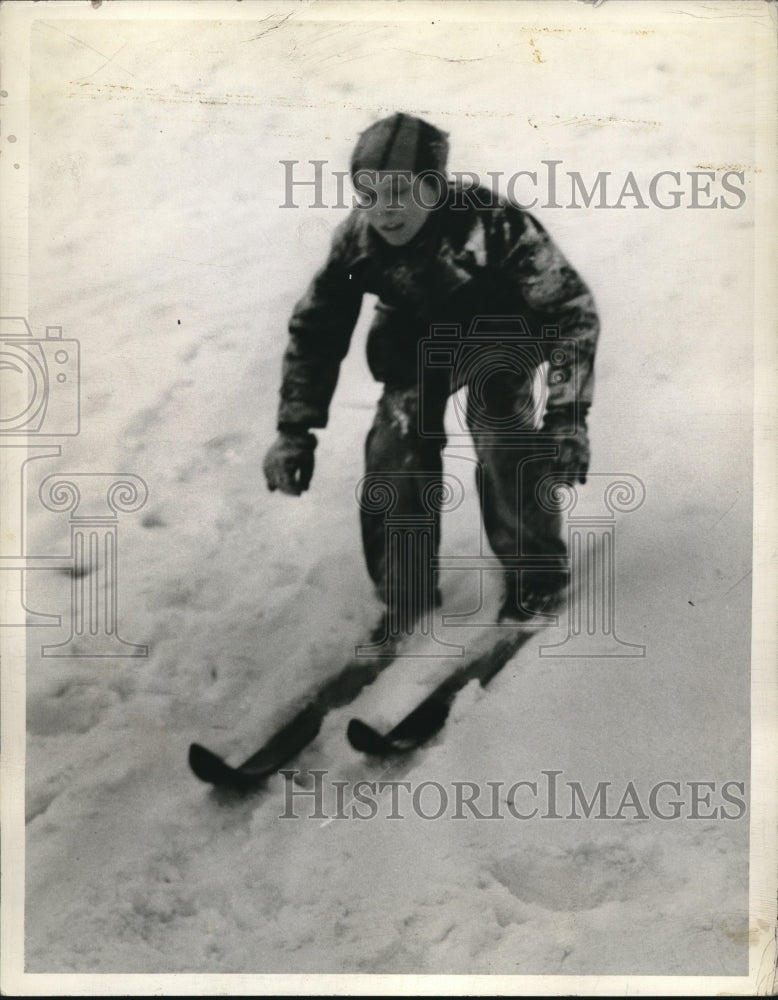 1942 Press Photo Harry Adams, 12-Historic Images