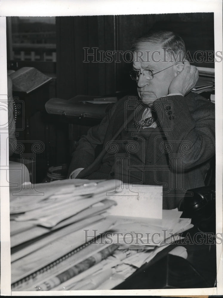 1943 Press Photo Sec of Interior, Harold Ickes in Wash.D.C. - Historic Images