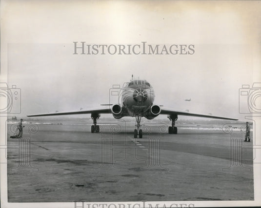 1958 A Soviet TU-104 plane of Russian Army-Historic Images