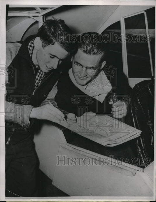 1940 Milton Lamoureaux Kenneth Stoechman - Historic Images