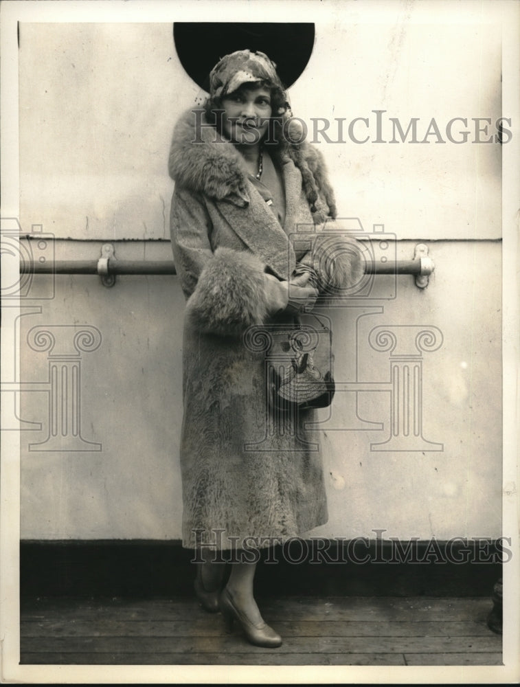 1932 NYC, Fanny Ward, noted stage star on the SS Berengia-Historic Images