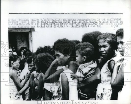 19722 Press Photo Negritoes Participate in Nationwide Referendum Manila-Historic Images