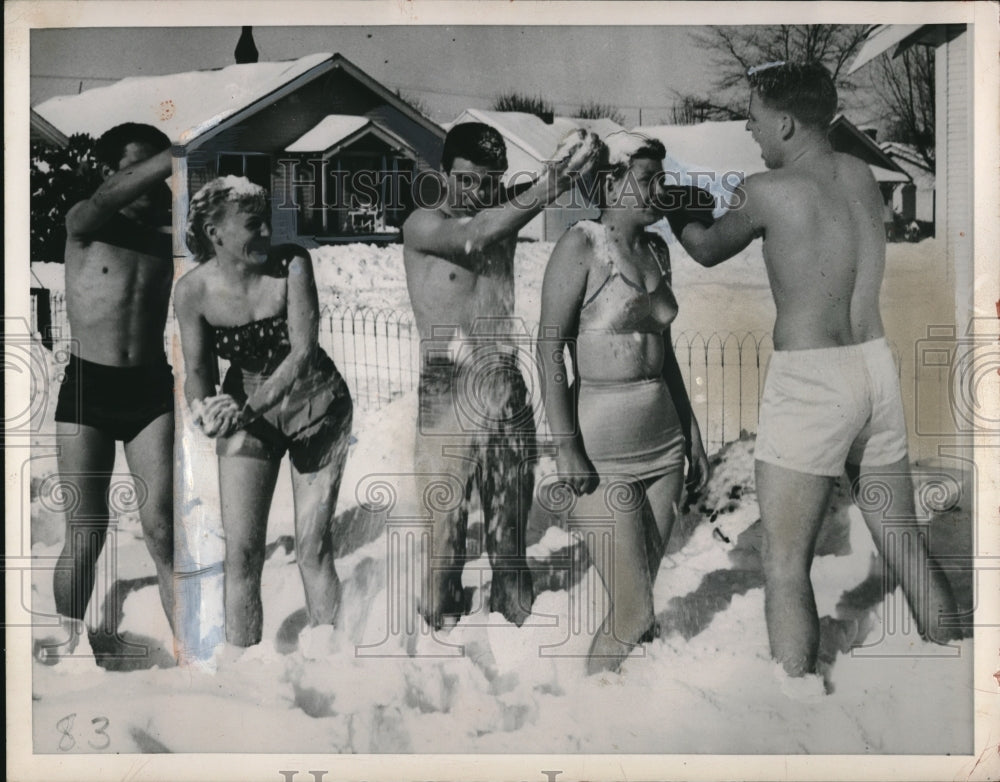 1950 Longview Washington Tingling Toes &amp; Fingers in Snow - Historic Images