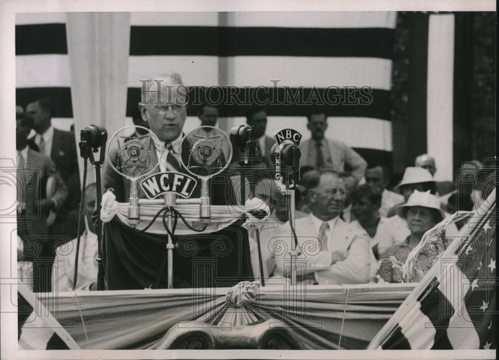 1936 Secretary of Interior Harold Ickes at Ceremony Breaking Ground - Historic Images