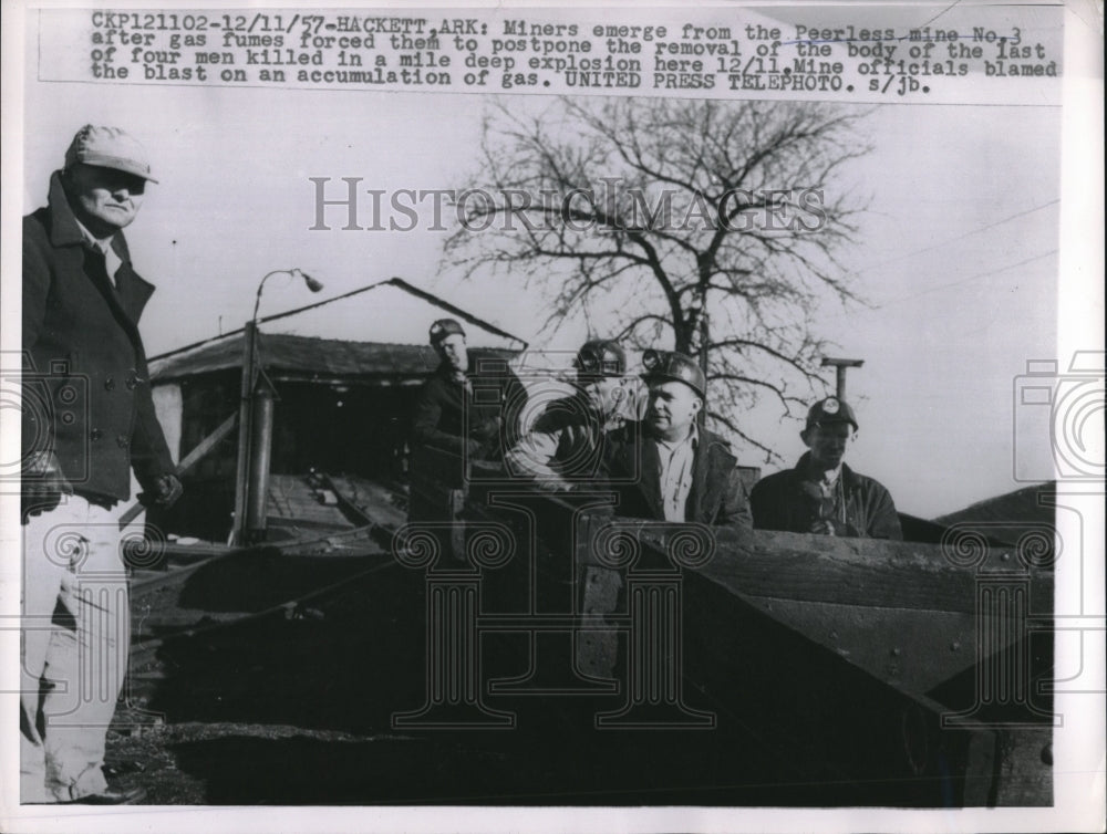 1957 Four Men Killed at Hackett, AR, Mine Explosion-Historic Images