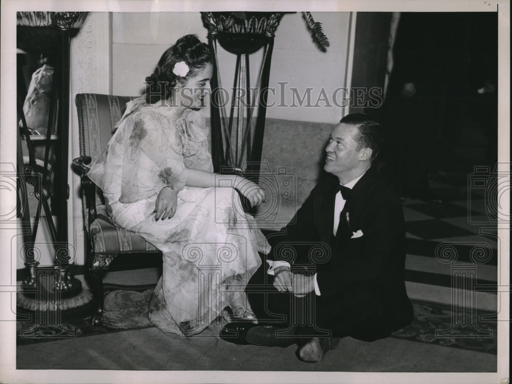 1936 Press Photo Janet Olcott &amp; William Cavanagh at Ambassador Hotel-Historic Images