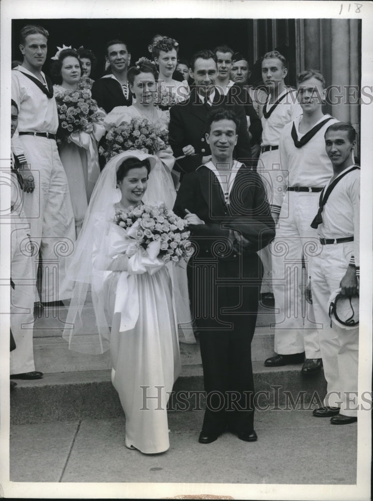 1942 Miss Melva Nichivich Maurits E. Felix - Historic Images