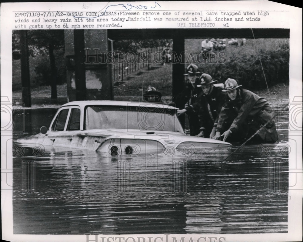 1962 Kansas City, Kan. firemen rescue those trapped in cars in flood-Historic Images