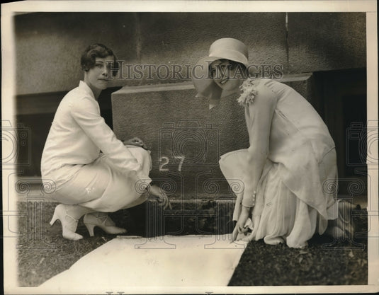 1929 Northampton, Mass E Bolling James, Laura Gundlach of Sr class-Historic Images