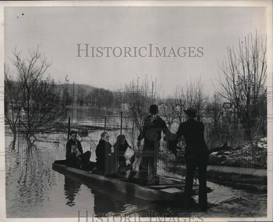 1939 Family moving from flooded homes as Ohio River rose to 55 feet-Historic Images