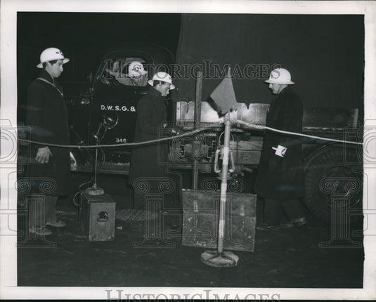1944 Simulated bombing & gas attack drills performed in New York - Historic Images