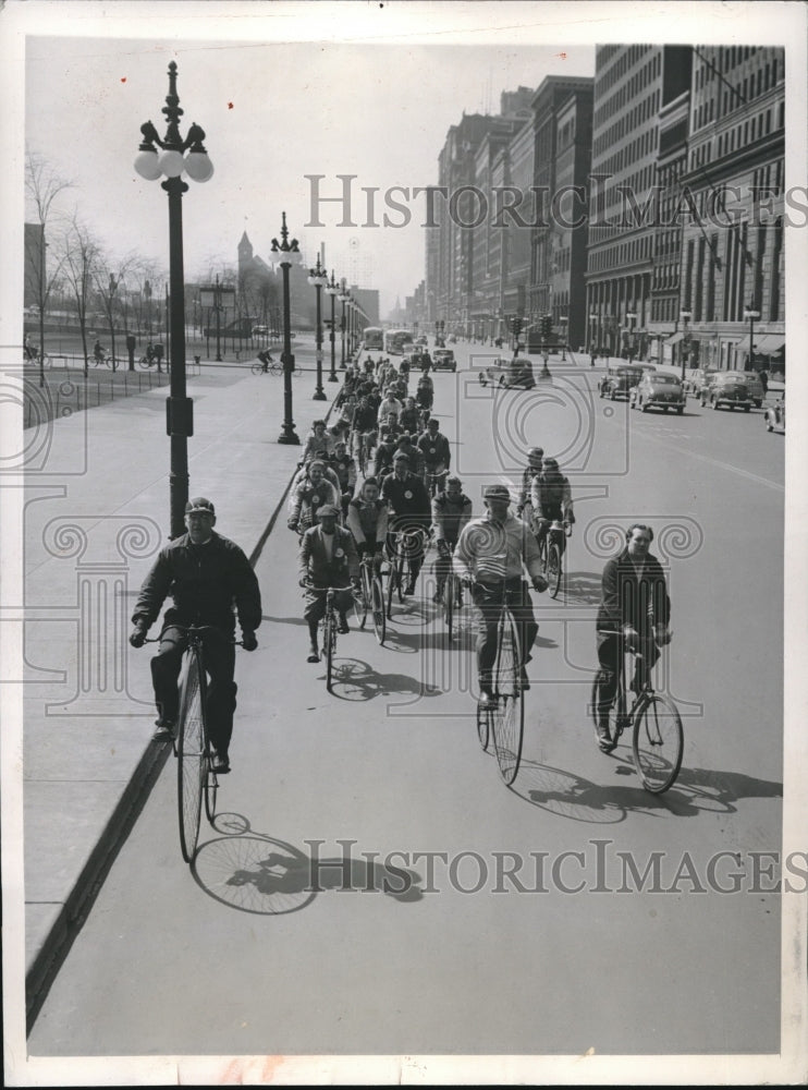 1942 Chicago, Ill Bicycle parade on Michigan Ave-Historic Images